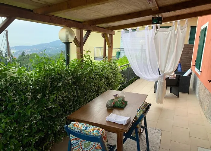 Apartment Casa Maia La Spezia